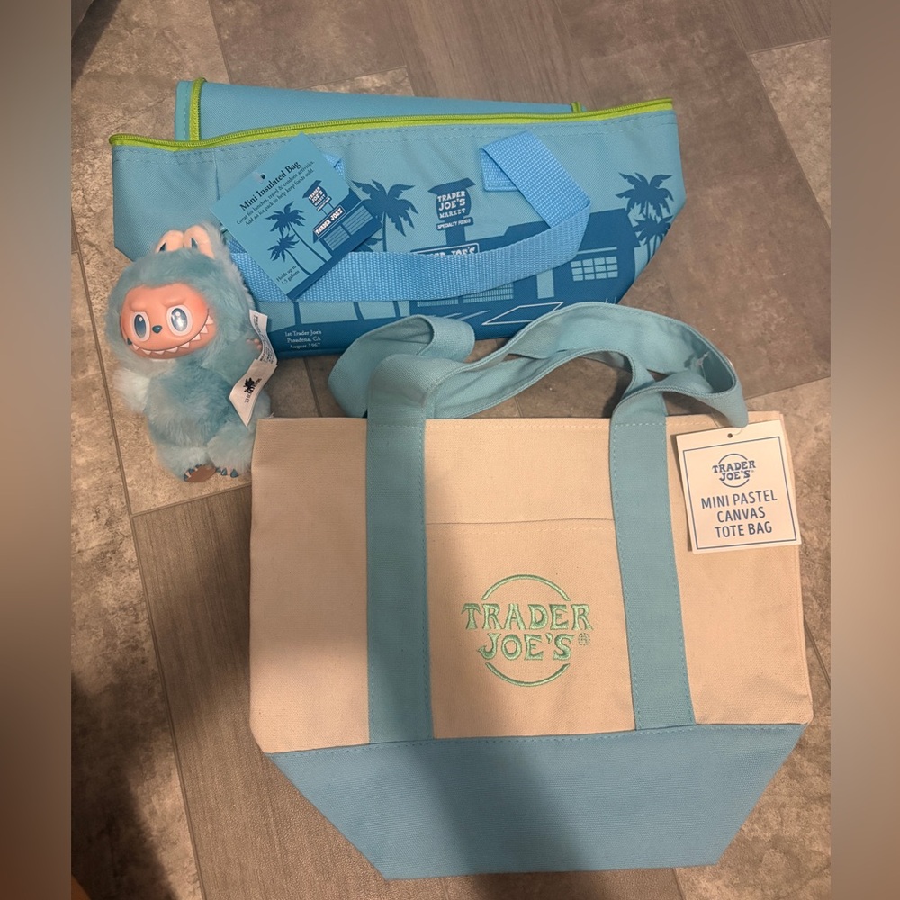 Trader Joe's mini tote bag & Labubu (Hope)